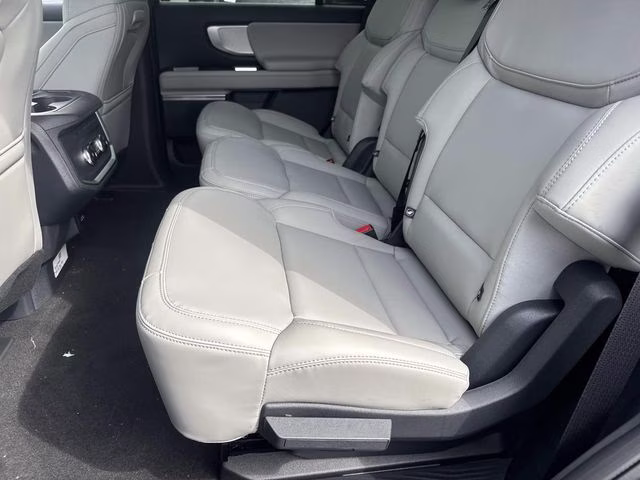 2026 Gray Metallic Ford Expedition Active RWD SUV