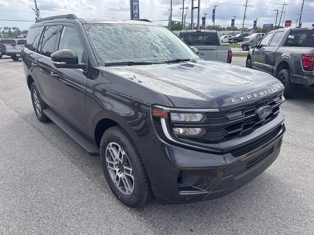 2026 Gray Metallic Ford Expedition Active RWD SUV