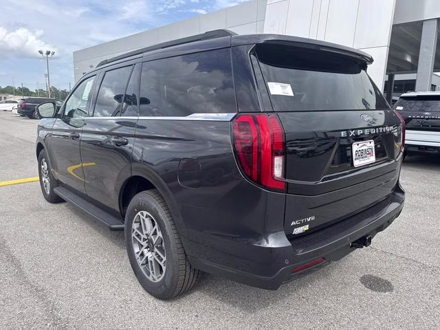 2026 Gray Metallic Ford Expedition Active RWD SUV