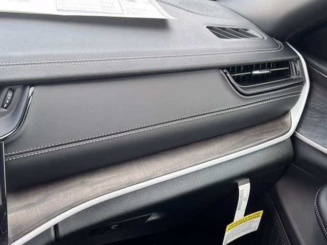 2026 Baltic Gray Metallic Clearcoat Jeep Grand Cherokee L Laredo Altitude RWD SUV