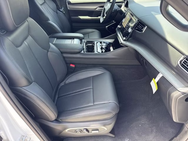 2026 Bright White Clearcoat Jeep Grand Wagoneer Limited Reserve L 4X4 SUV