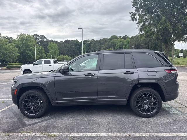 2026 Baltic Gray Metallic Clearcoat Jeep Grand Cherokee Summit 4X4 SUV