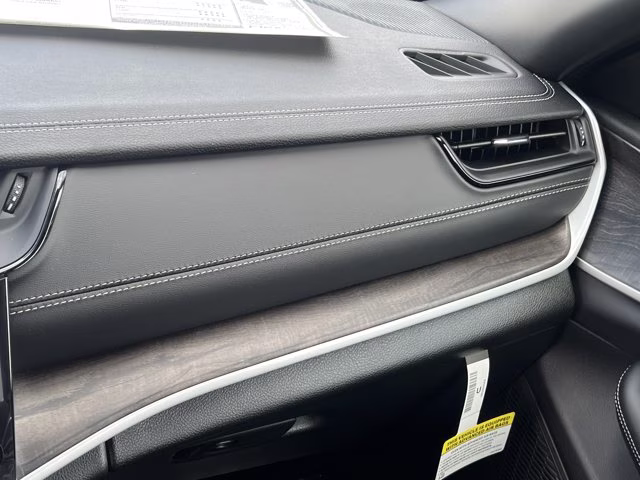 2026 Baltic Gray Metallic Clearcoat Jeep Grand Cherokee L Laredo Altitude RWD SUV