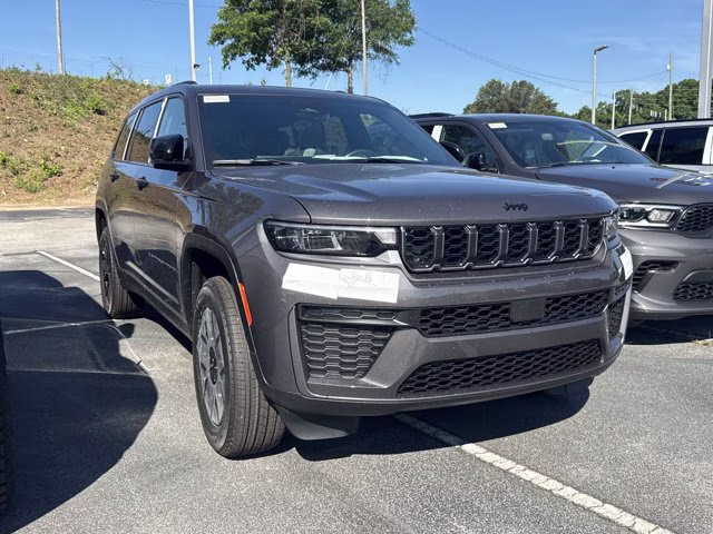 2026 Baltic Gray Metallic Clearcoat Jeep Grand Cherokee L Laredo Altitude RWD SUV