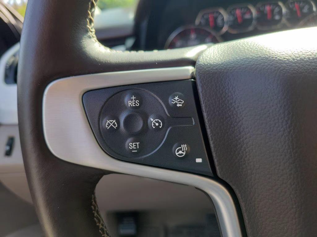 2015 Onyx Black GMC Yukon SLT 4X4 SUV
