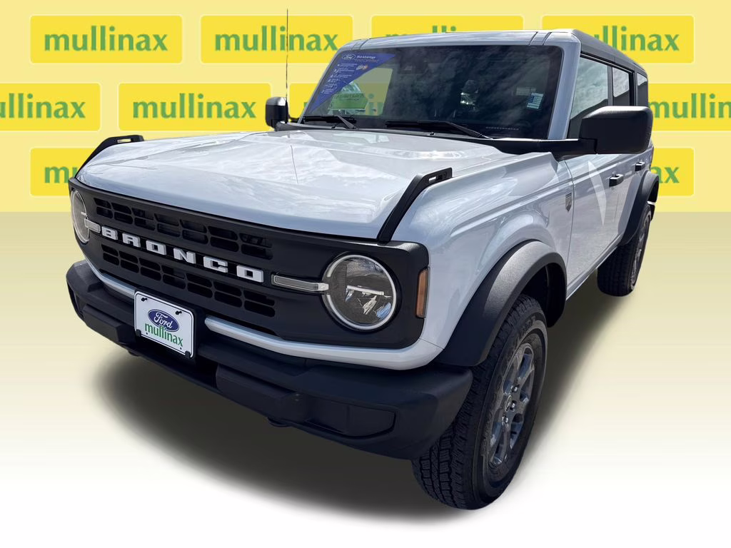 2025 Oxford White Ford Bronco Big Bend 4X4 SUV