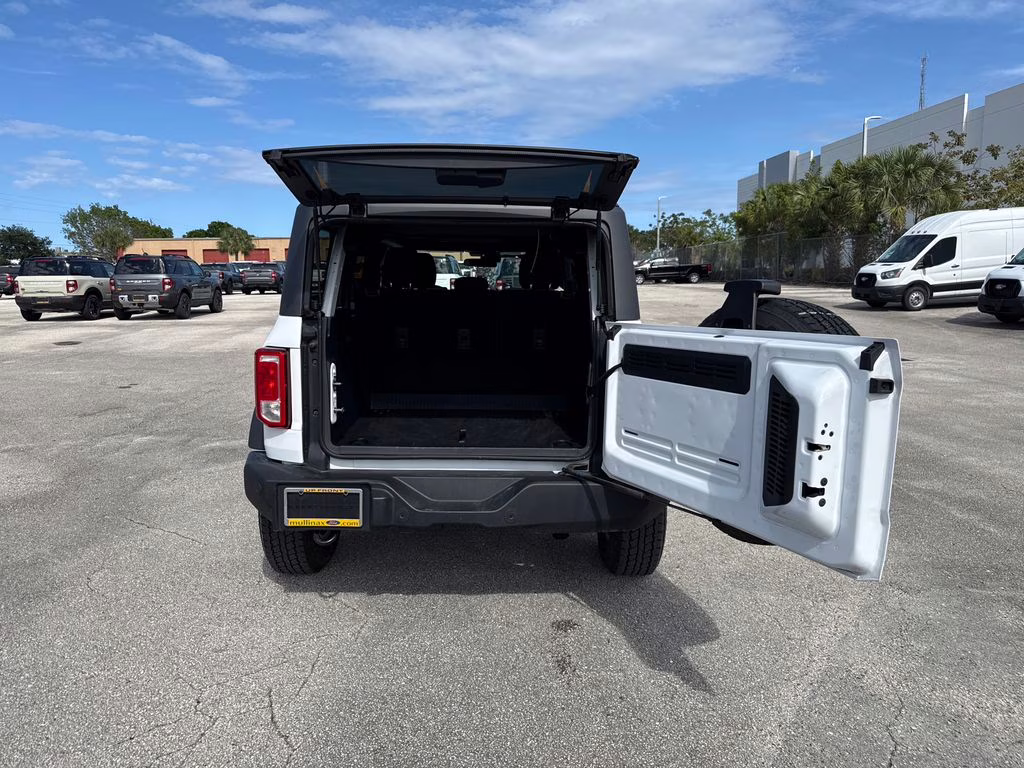 2025 Oxford White Ford Bronco Big Bend 4X4 SUV