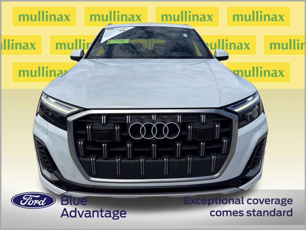 2025 Glacier White Metallic Audi Q7 45 Premium AWD SUV