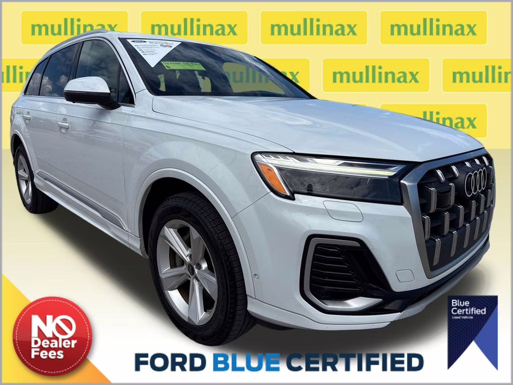 2025 Glacier White Metallic Audi Q7 45 Premium AWD SUV