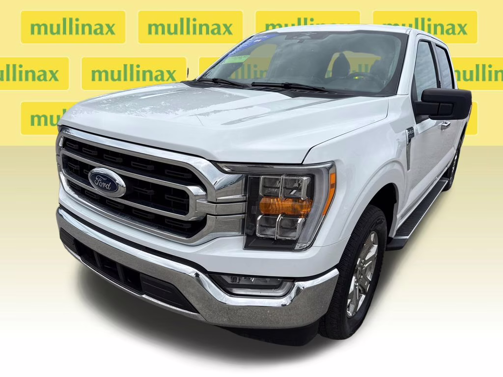 2023 Oxford White Ford F-150 XLT RWD Truck