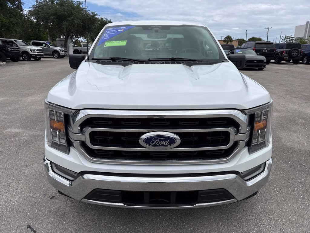 2023 Oxford White Ford F-150 XLT RWD Truck