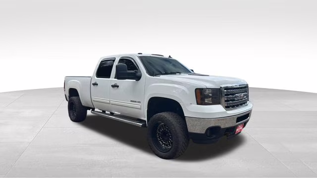 2014 Summit White GMC Sierra 2500HD SLE Duramax 4X4 Truck