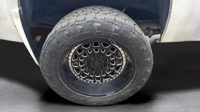 2014 Summit White GMC Sierra 2500HD SLE Duramax 4X4 Truck