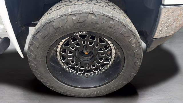 2014 Summit White GMC Sierra 2500HD SLE Duramax 4X4 Truck