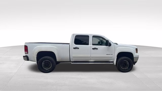 2014 Summit White GMC Sierra 2500HD SLE Duramax 4X4 Truck