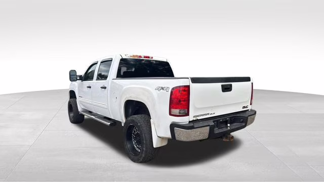 2014 Summit White GMC Sierra 2500HD SLE Duramax 4X4 Truck