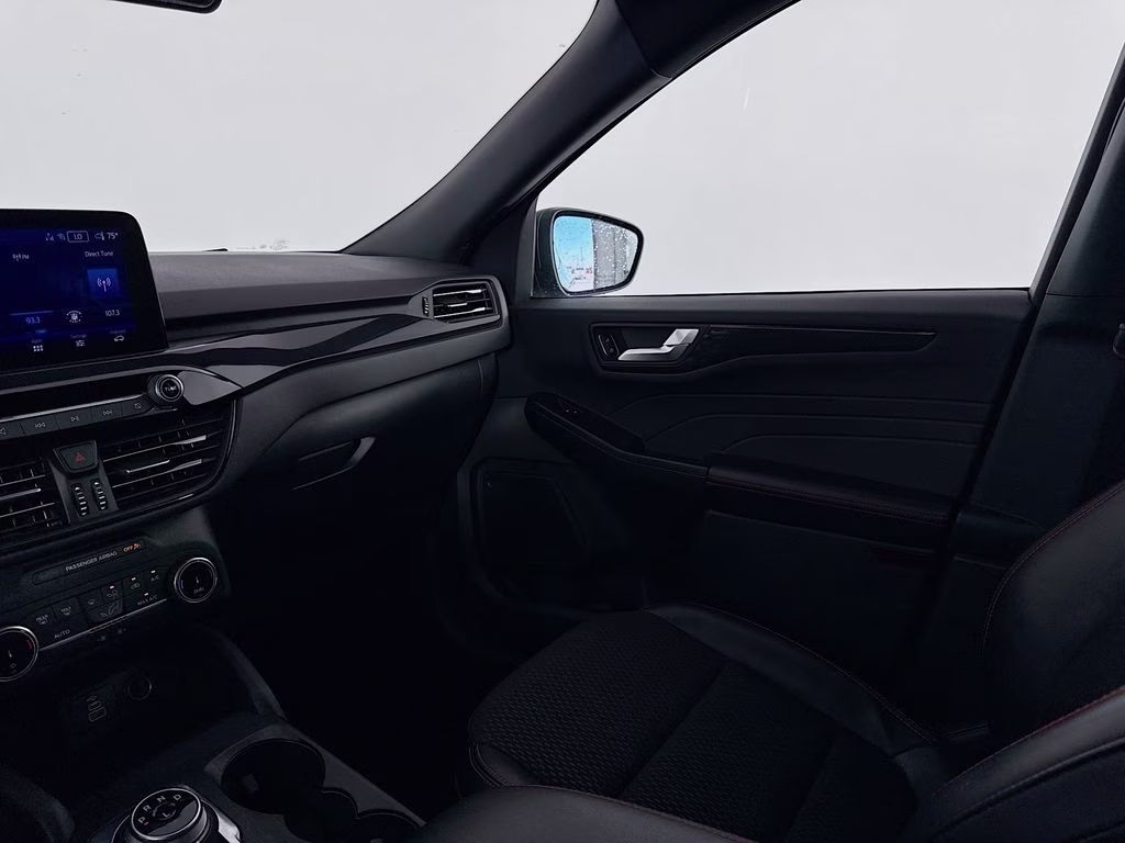 2025 Gray Metallic Ford Escape ST-Line AWD SUV