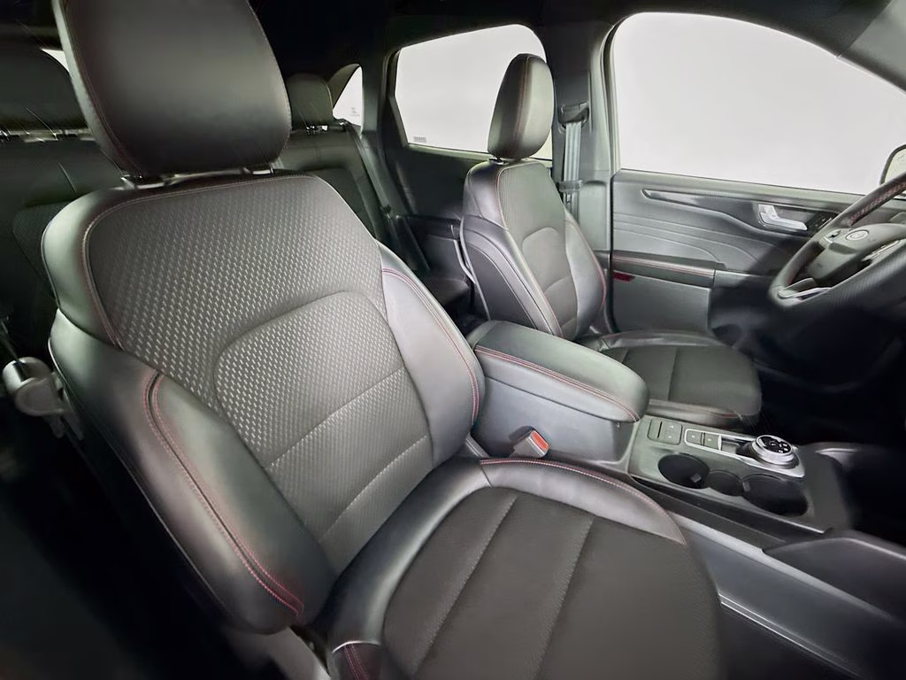 2025 Gray Metallic Ford Escape ST-Line AWD SUV