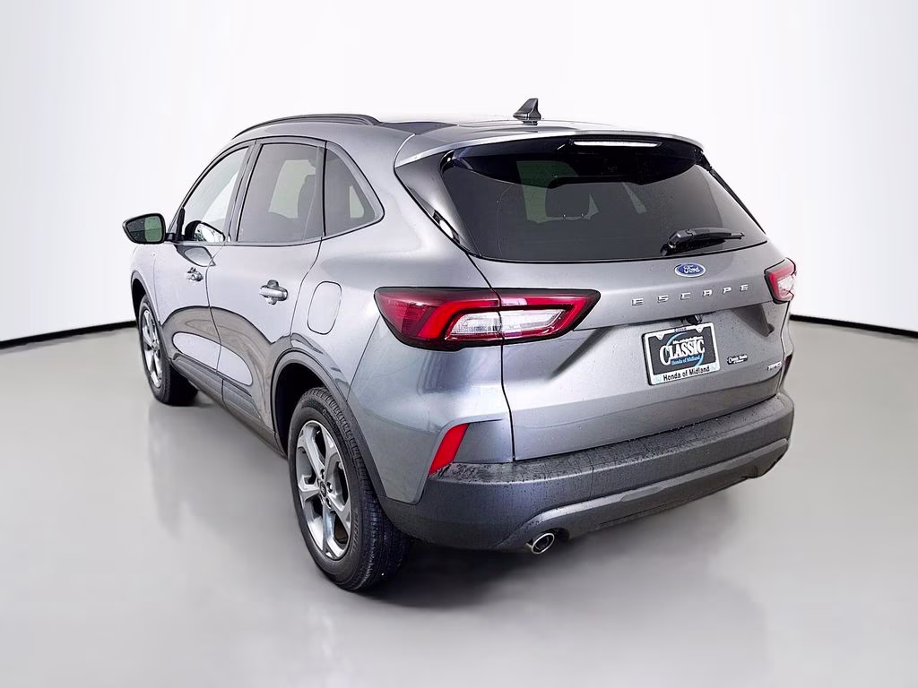 2025 Gray Metallic Ford Escape ST-Line AWD SUV