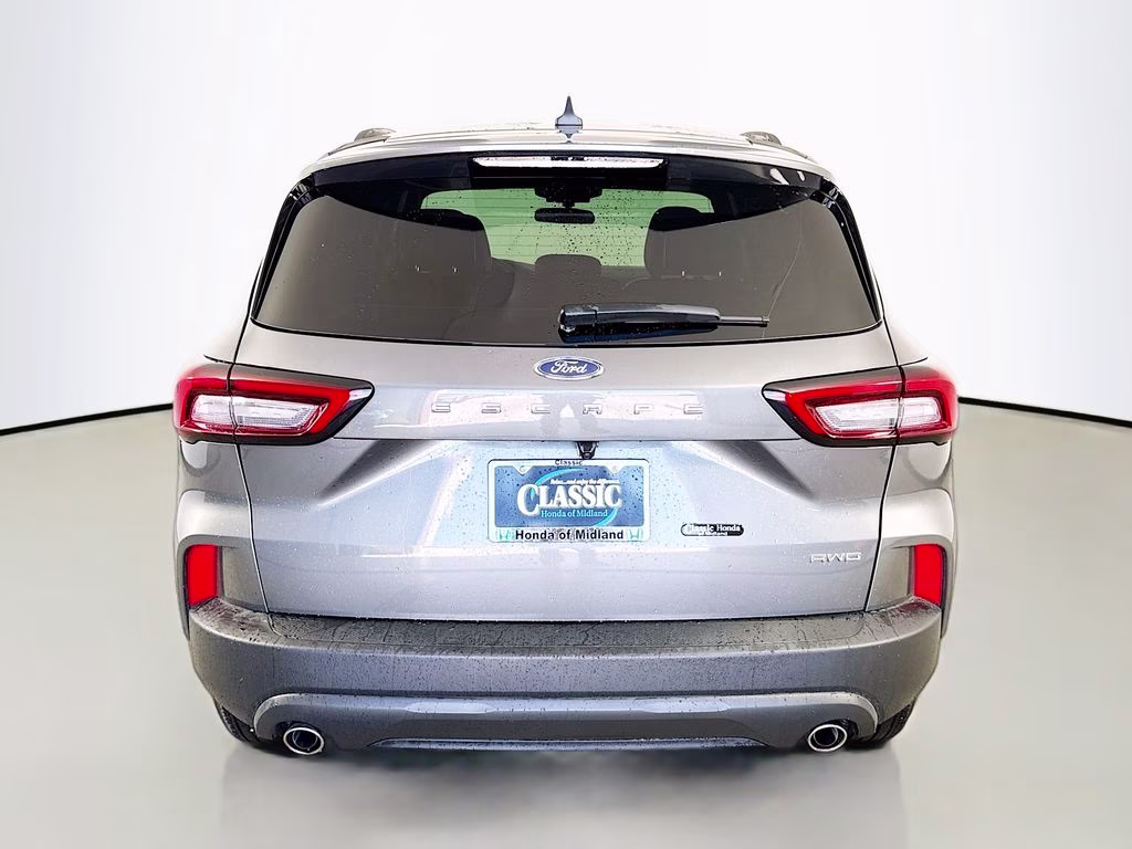 2025 Gray Metallic Ford Escape ST-Line AWD SUV