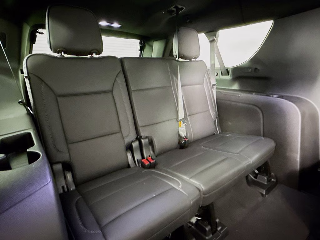 2025 Onyx Black GMC Yukon XL Denali 4X4 SUV