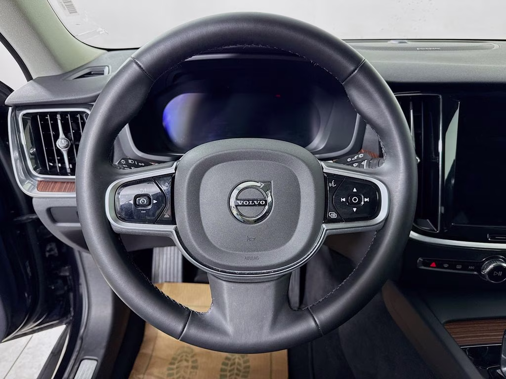 2025 Black Volvo V60 Cross Country B5 Plus AWD Crossover