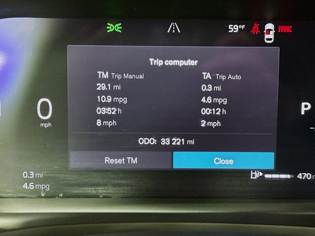 2025 Black Volvo V60 Cross Country B5 Plus AWD Crossover