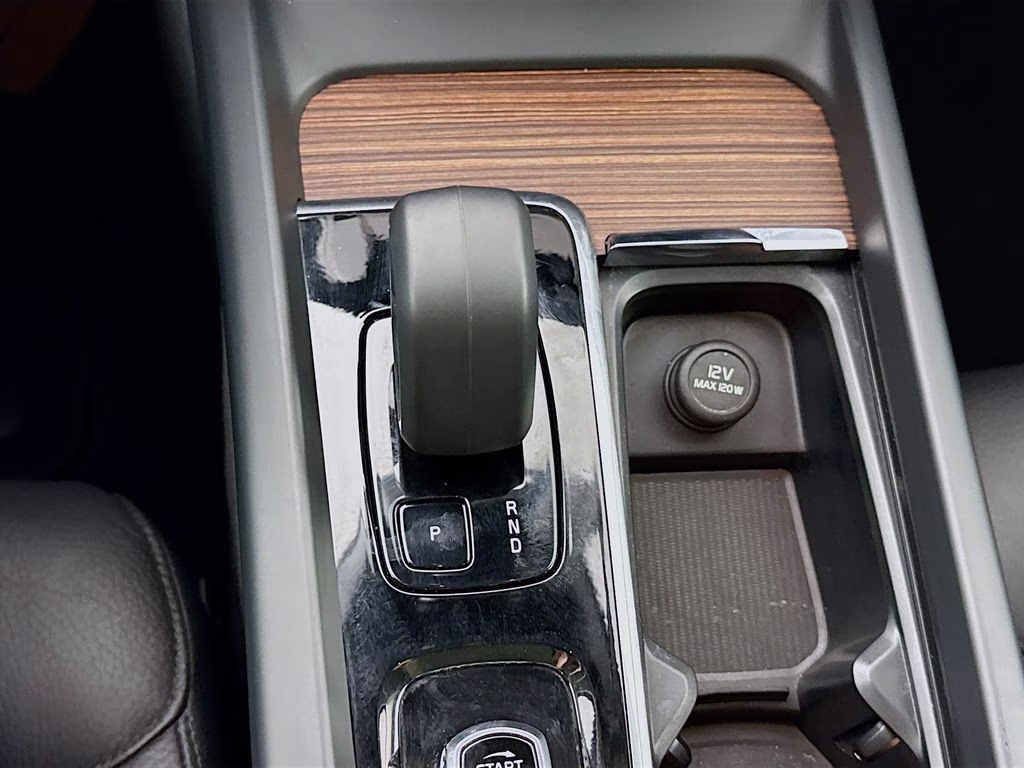 2025 Black Volvo V60 Cross Country B5 Plus AWD Crossover