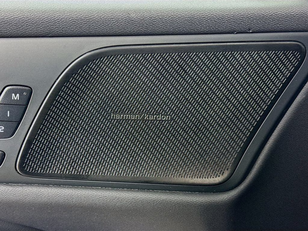 2025 Black Volvo V60 Cross Country B5 Plus AWD Crossover
