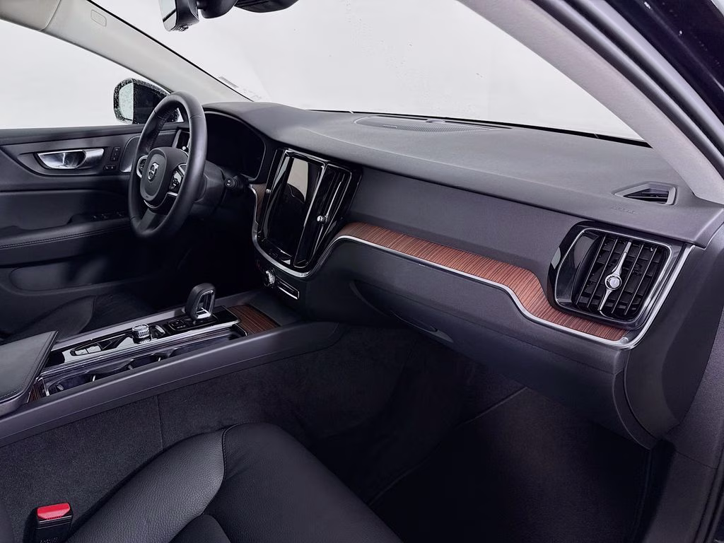 2025 Black Volvo V60 Cross Country B5 Plus AWD Crossover