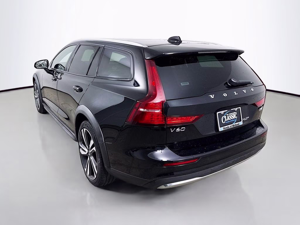 2025 Black Volvo V60 Cross Country B5 Plus AWD Crossover