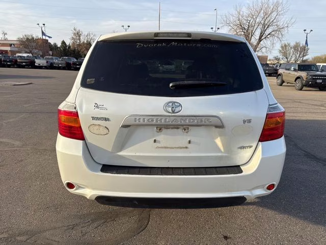 2008 Blizzard Pearl Toyota Highlander Base 4X4 SUV