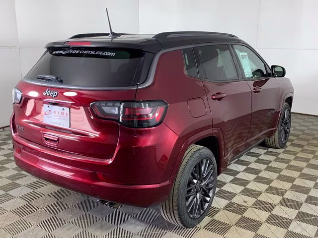 2022 Velvet Red Pearlcoat Jeep Compass High Altitude 4X4 SUV