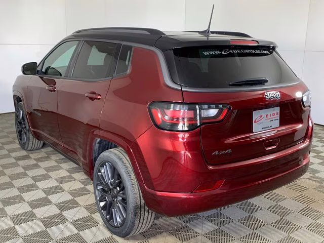 2022 Velvet Red Pearlcoat Jeep Compass High Altitude 4X4 SUV