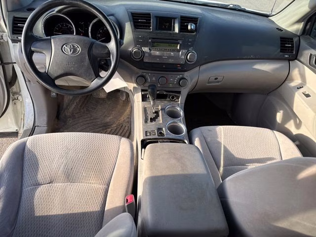 2008 Blizzard Pearl Toyota Highlander Base 4X4 SUV