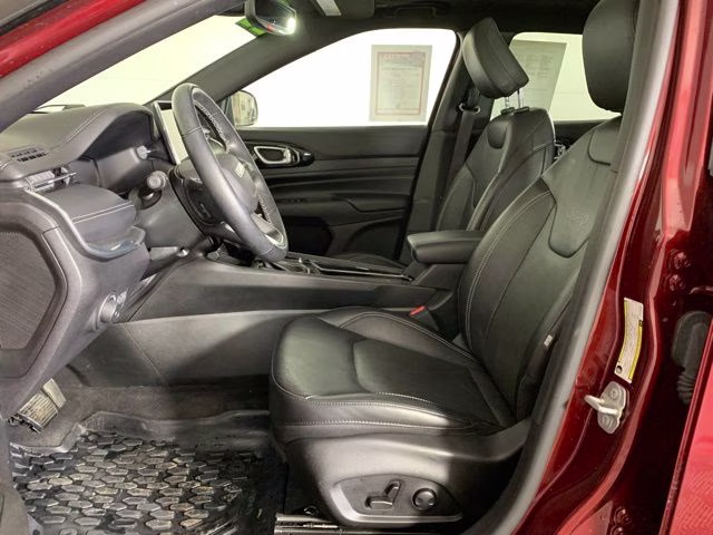 2022 Velvet Red Pearlcoat Jeep Compass High Altitude 4X4 SUV