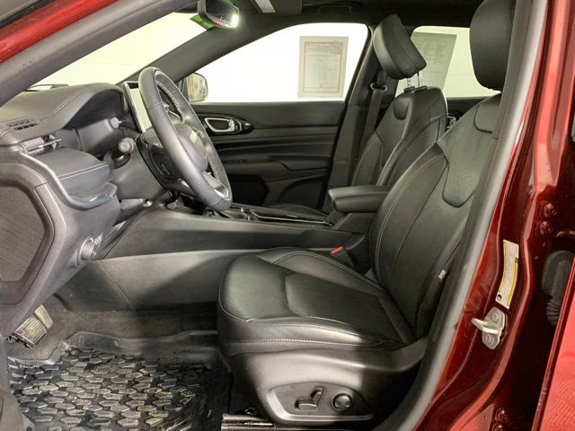 2022 Velvet Red Pearlcoat Jeep Compass High Altitude 4X4 SUV