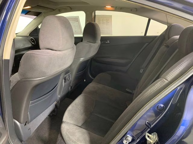 2012 Navy Blue Metallic Nissan Maxima 3.5 S FWD Sedan