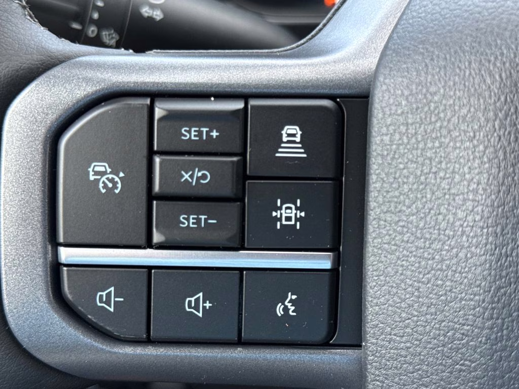 2026 Gray Ford Super Duty F-250 SRW Lariat 4X4 Truck