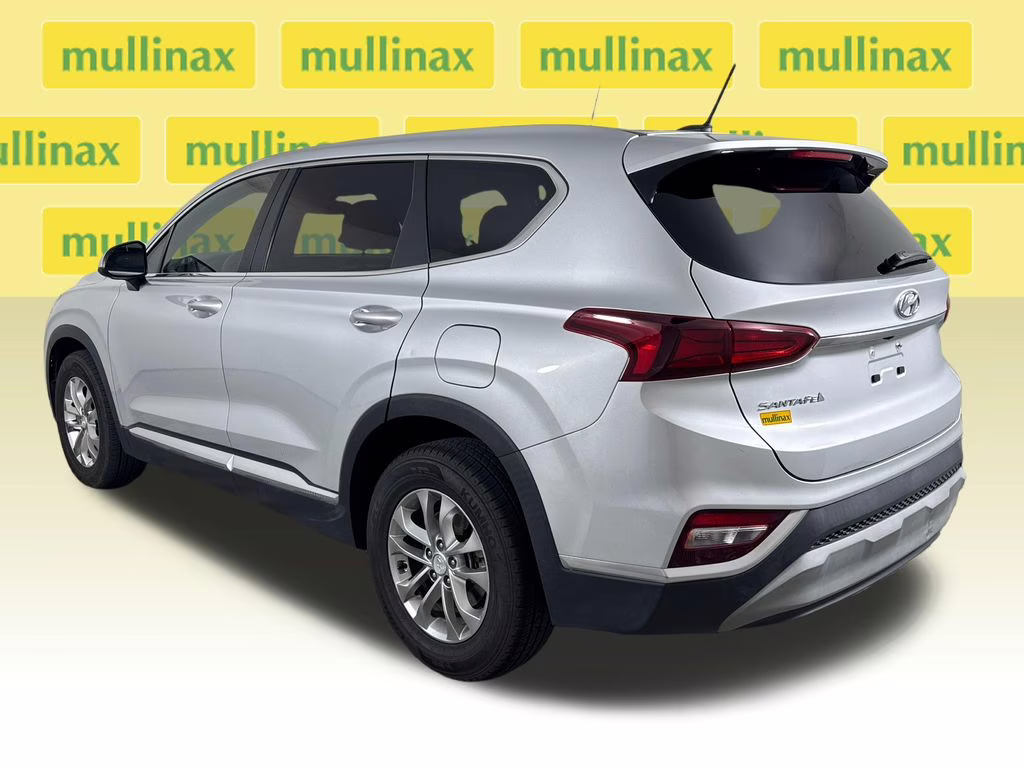 2020 Symphony Silver Hyundai Santa Fe SE FWD SUV