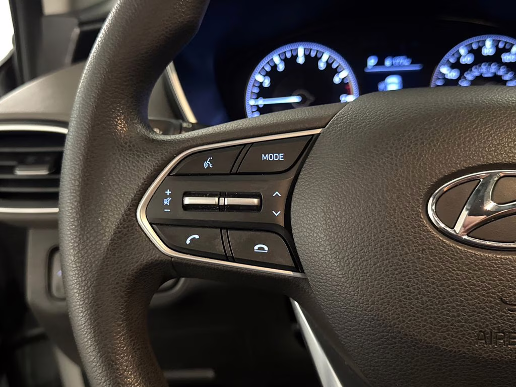 2020 Symphony Silver Hyundai Santa Fe SE FWD SUV