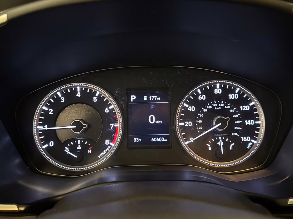 2020 Symphony Silver Hyundai Santa Fe SE FWD SUV