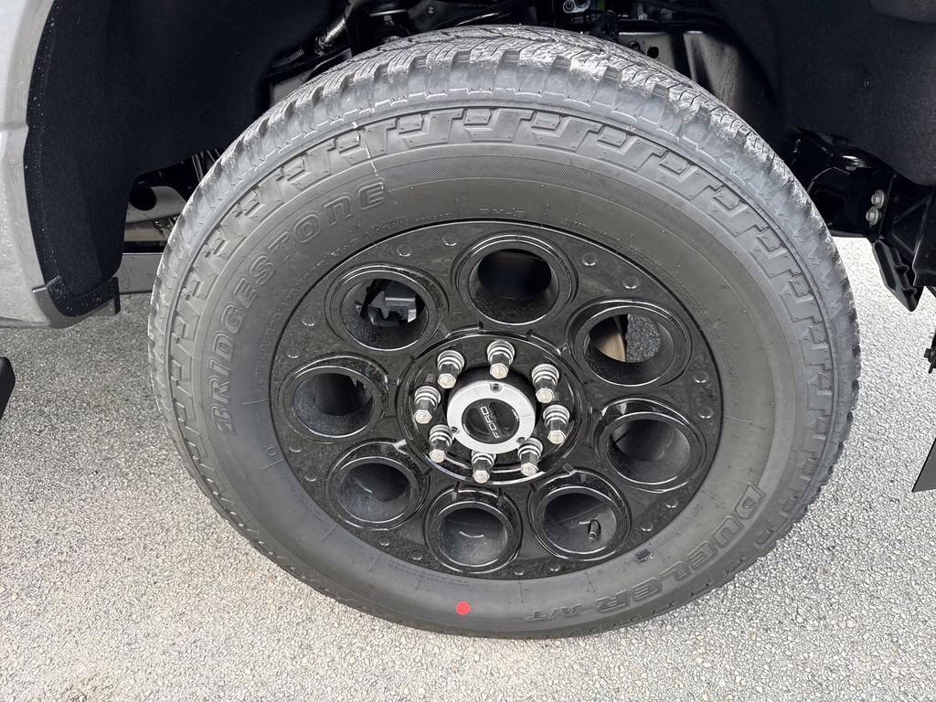 2026 Gray Ford Super Duty F-250 SRW Lariat 4X4 Truck