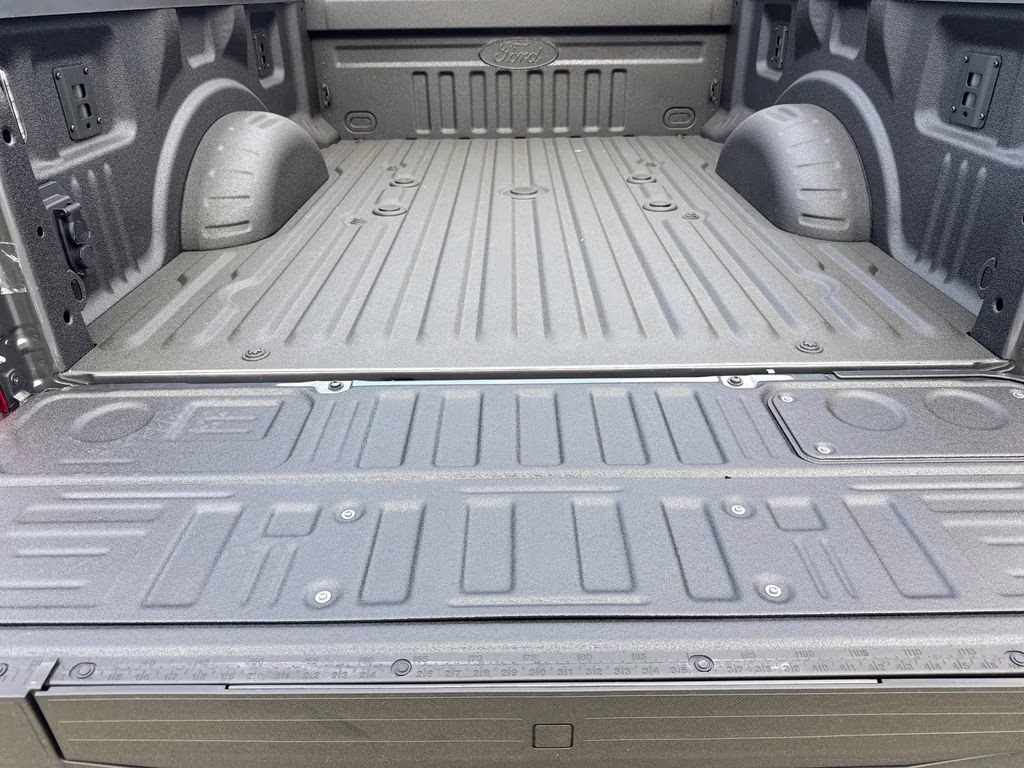 2026 Gray Ford Super Duty F-250 SRW Lariat 4X4 Truck