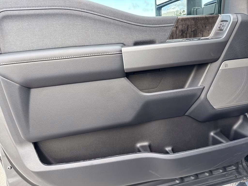 2026 Gray Ford Super Duty F-250 SRW Lariat 4X4 Truck