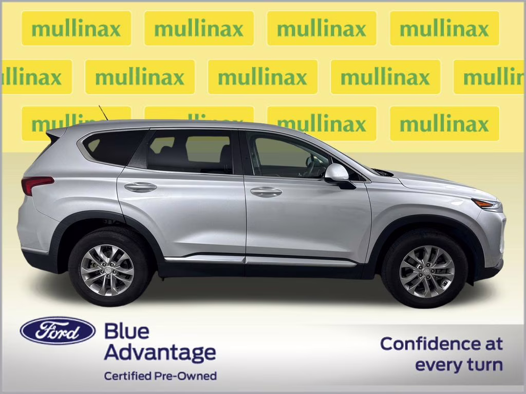 2020 Symphony Silver Hyundai Santa Fe SE FWD SUV