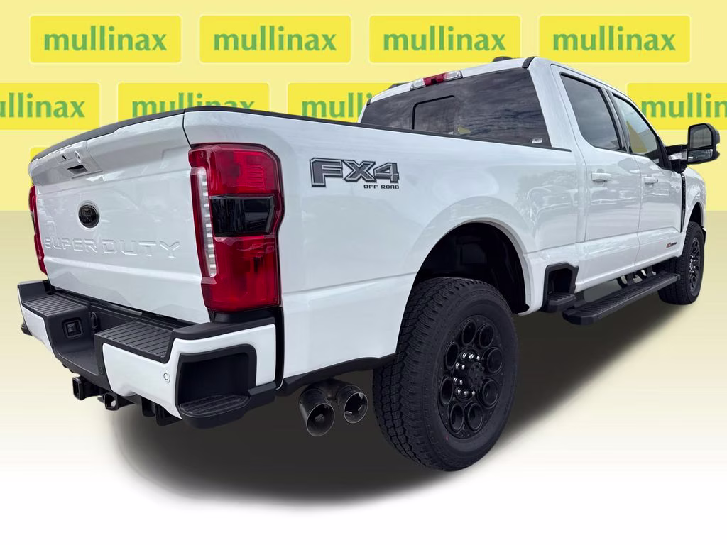 2026 White Ford Super Duty F-250 SRW Lariat 4X4 Truck