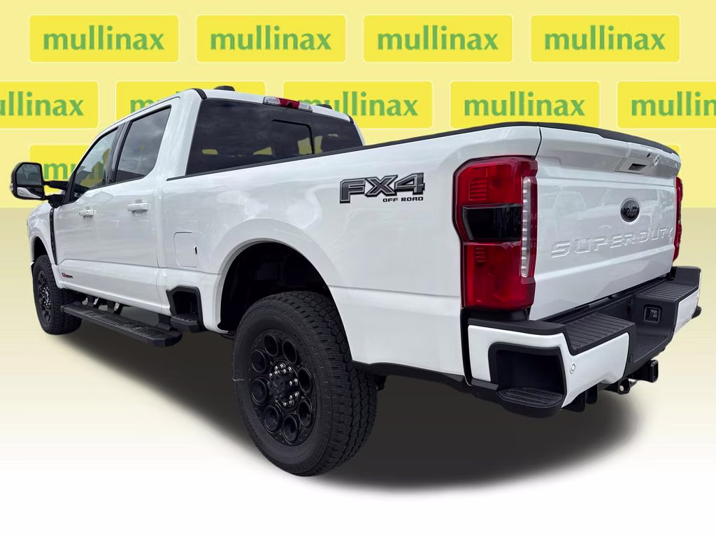 2026 White Ford Super Duty F-250 SRW Lariat 4X4 Truck