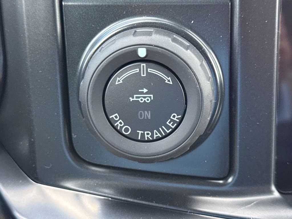 2026 Gray Ford Super Duty F-250 SRW Lariat 4X4 Truck