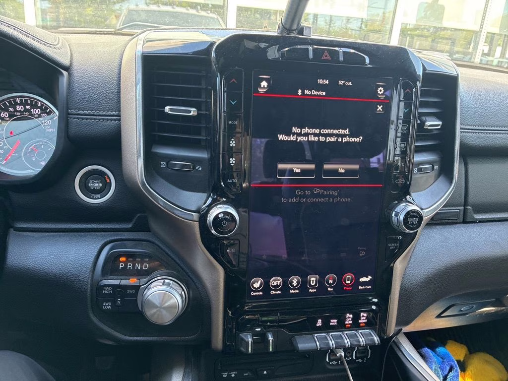 2019 Bright White Clearcoat Ram 2500 Laramie 4X4 Truck